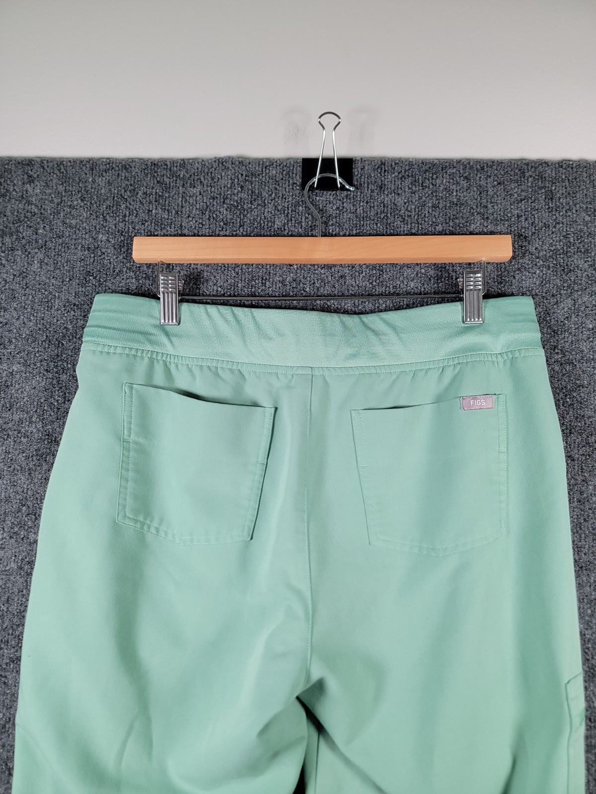 FIGS Zamora Jogger Scrub Pants Seaglass Blue/Green Medium Top Set Womens Nurse