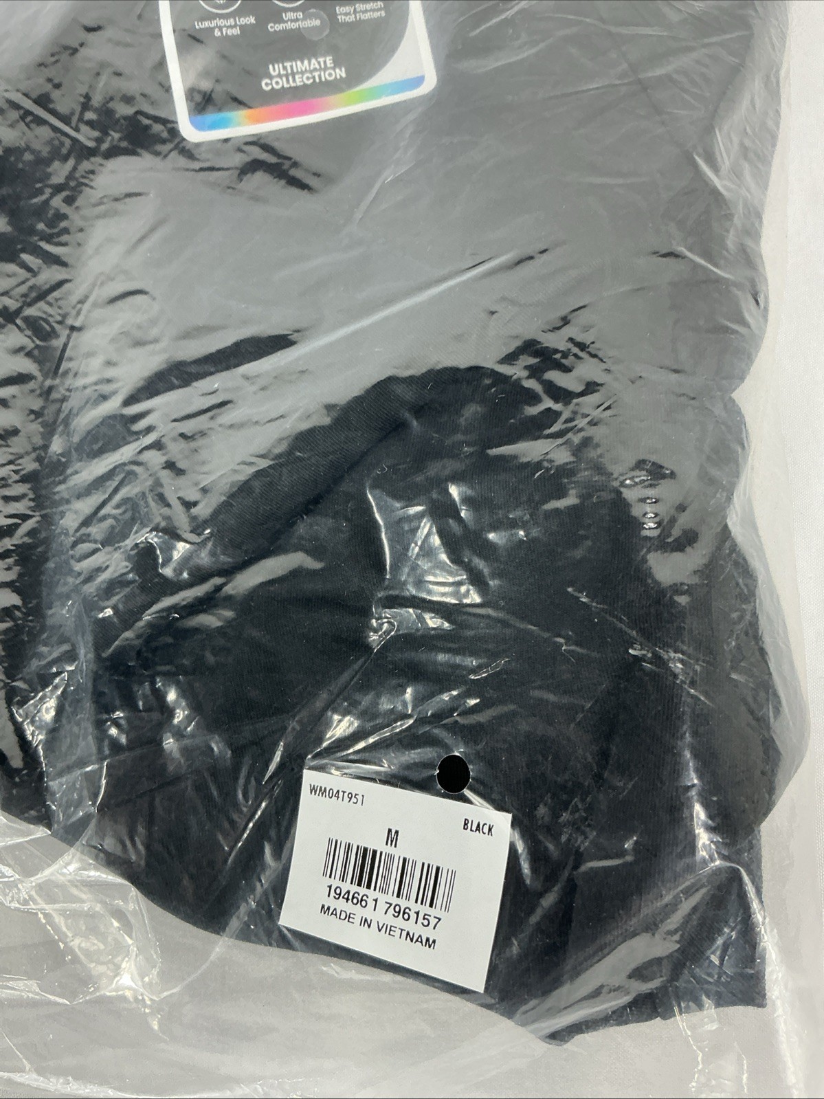 NWT Scrubstar Ultimate V-Neck Women’s Medium Scrub Top Black Stretch 3 Pockets