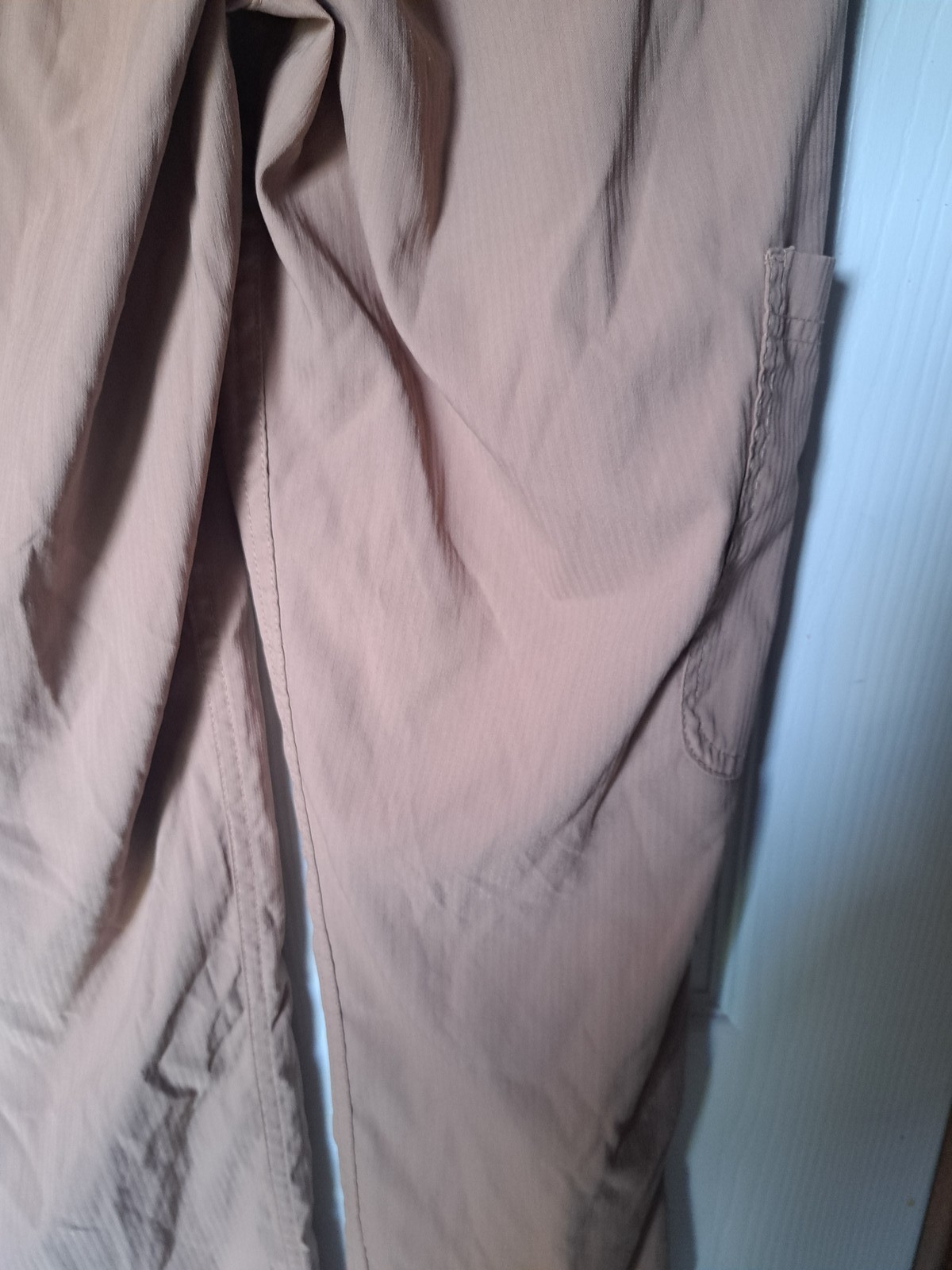 Koi Lite Women’s Khaki Scrubs Cargo Jogger Pants Drawstring Ankle Size M #15