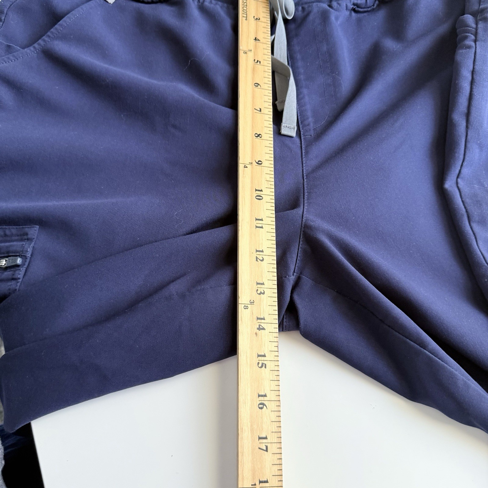 FIGS Scrub Pants XL/P Petite Navy Blue Zamora Jogger Ankle Drawstring Pockets
