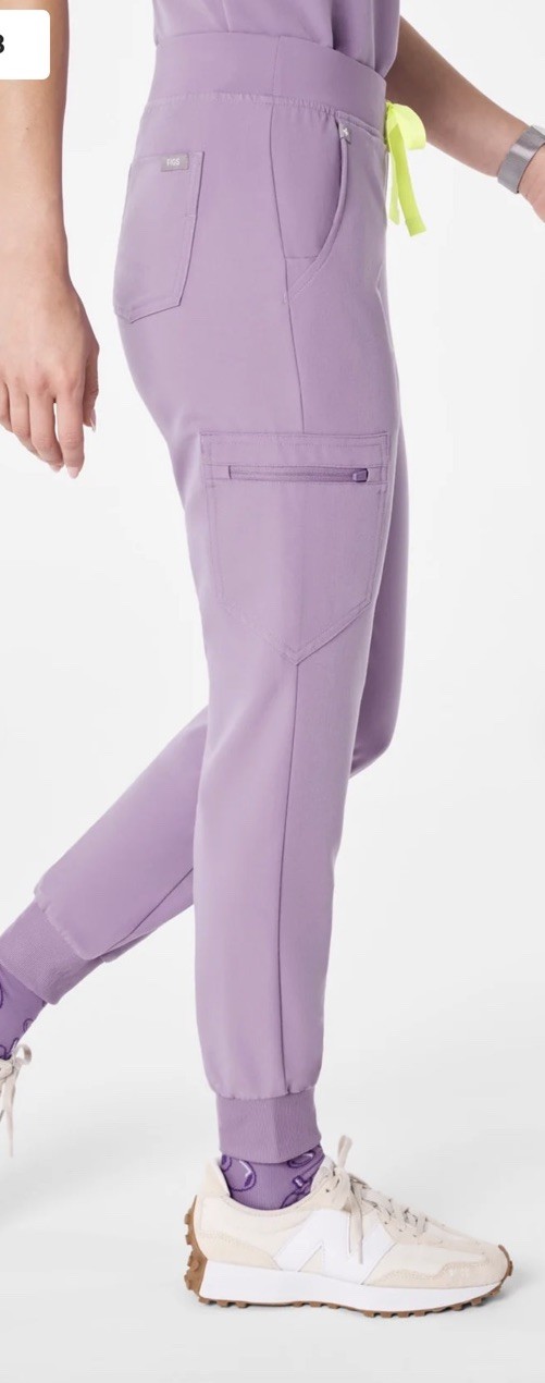 FIGS ZAMORA NURSE JOGGER PURPLE CARGO 6 POCKET SCRUB PANTS WOMENS MEDIUM NWOT