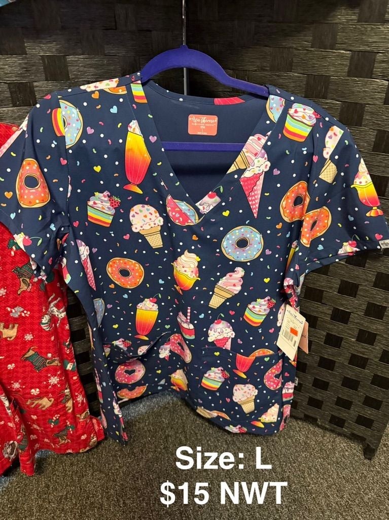 Ava Therese by Zavate Apparel Ice Cream & Donuts Print Scrub Top Size L