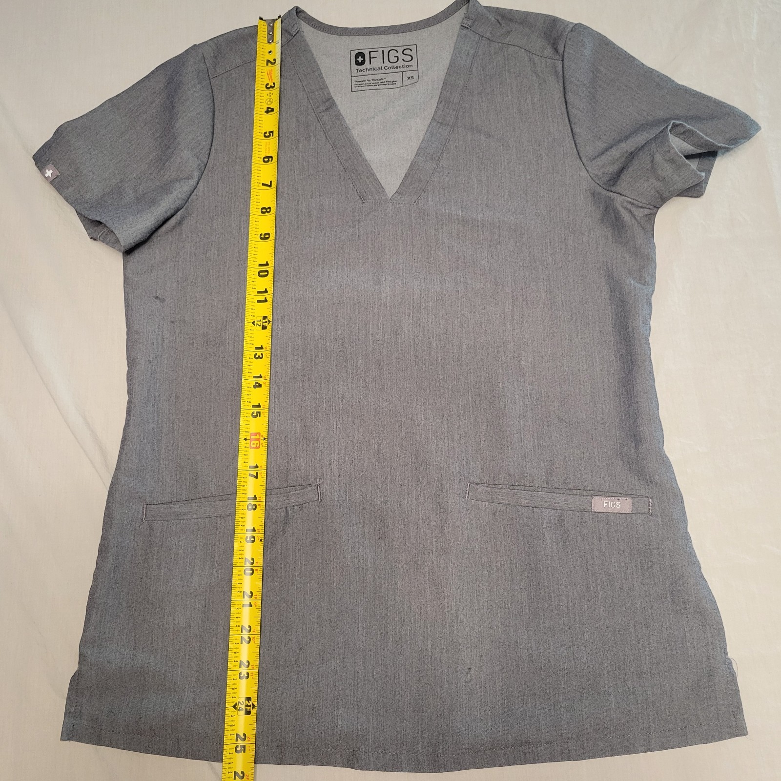 Figs Graphite Grey Scrubs Womens Xs Top, S/P Bottoms (SET) Excellent Condition