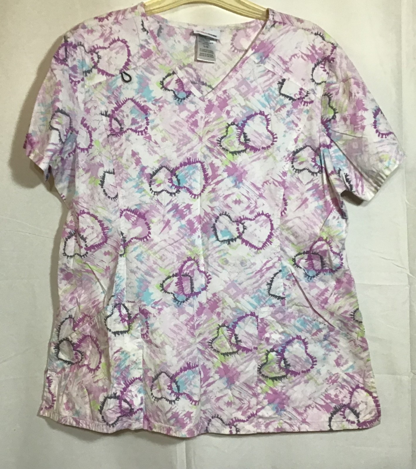 Scrub Star Women’s Scrub Top Heart Design Multi Color V Neckline Front Pocket