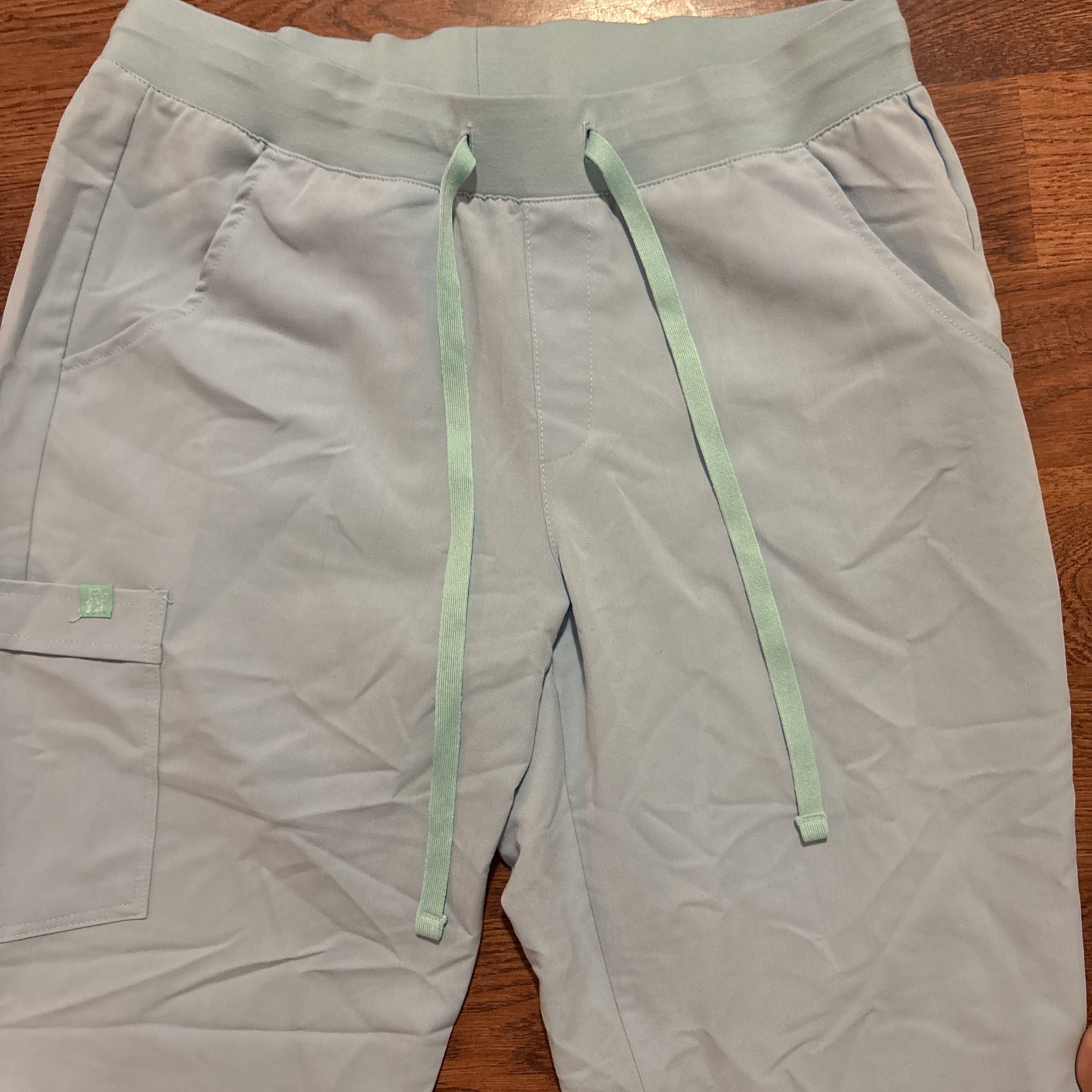 Women’s Scrub Bottoms Garde Malade Sz Medium With Drawstrings -Ribbed Ankle Cuff