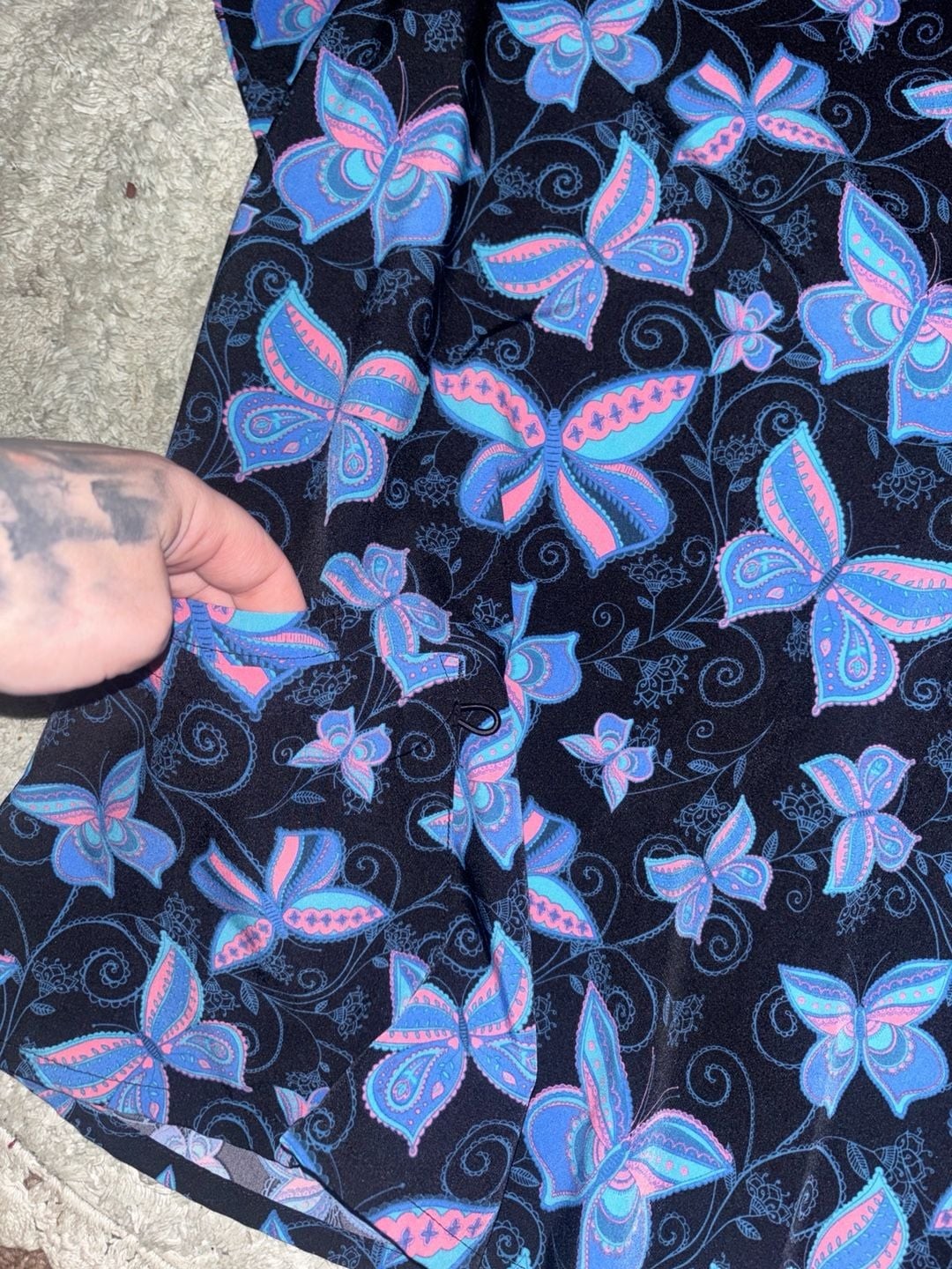 2x butterfly scrub top