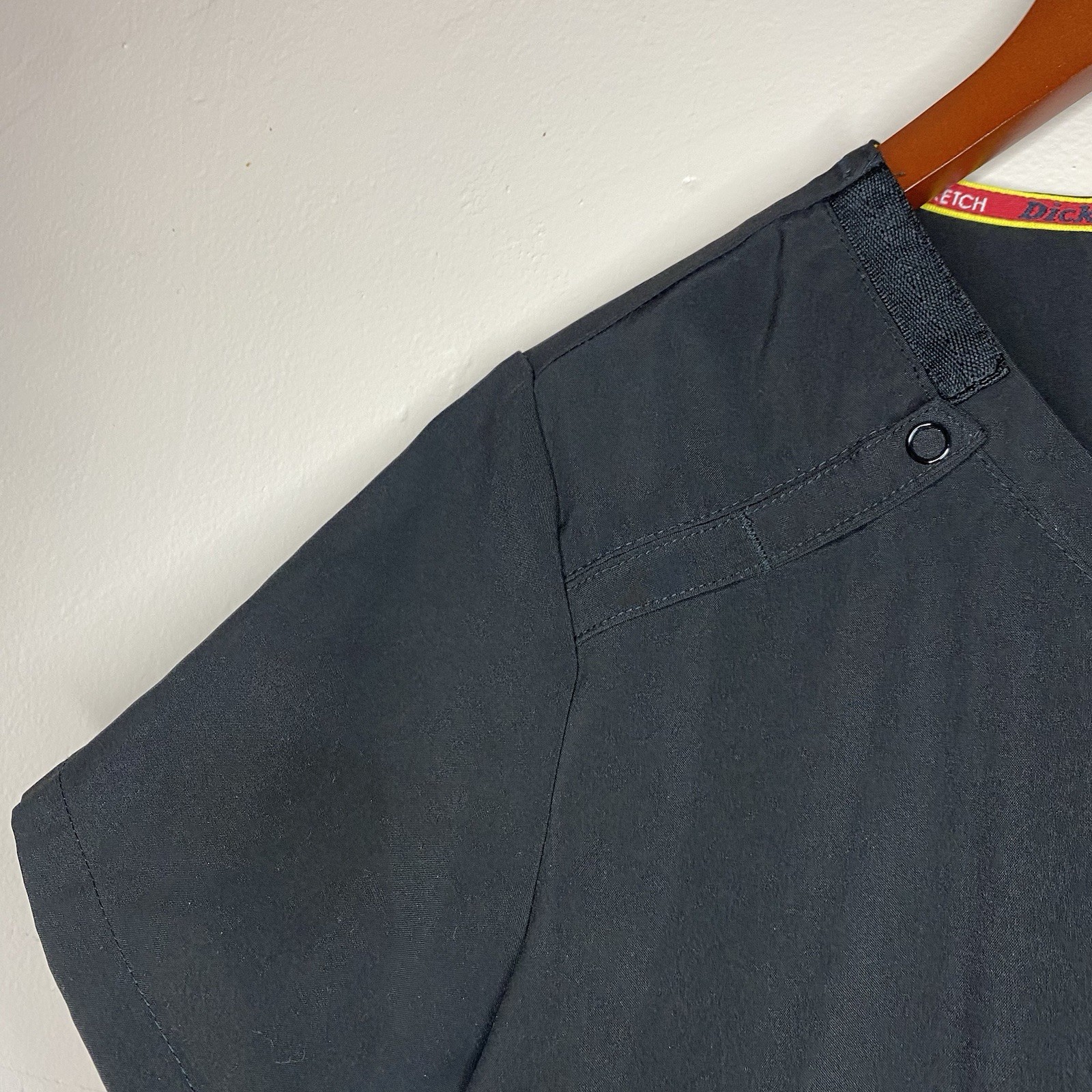 Dickies Scrubs Womens Size XS Top Only Medical Dental Vet Nurse Pockets -C67