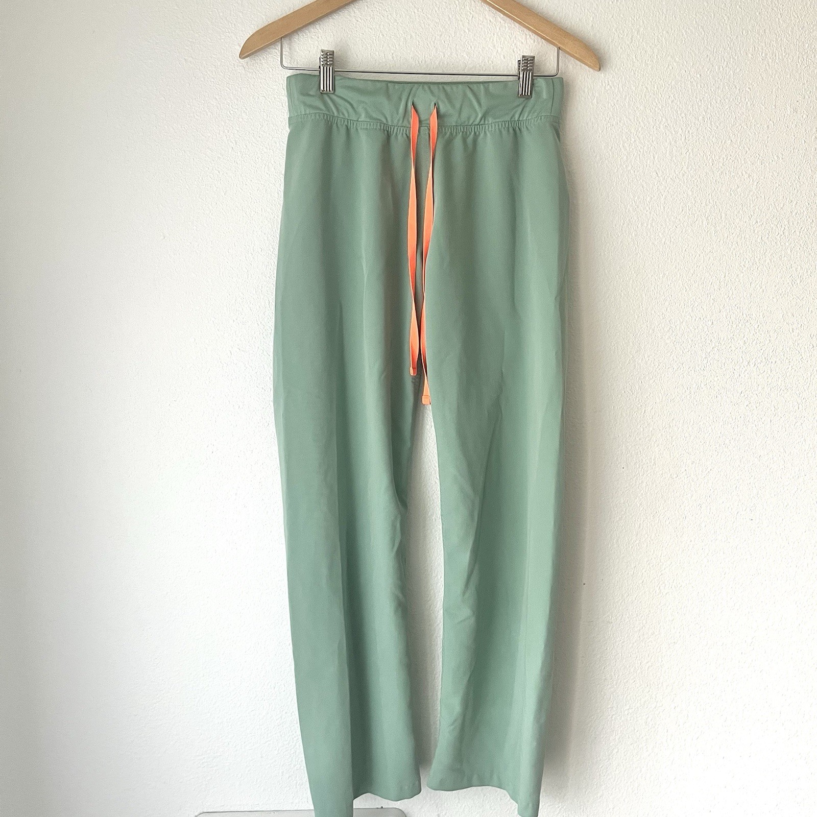 Figs Women’s XS/P Green Technical Collection Scrubs Pants Orange Stretch Nurse