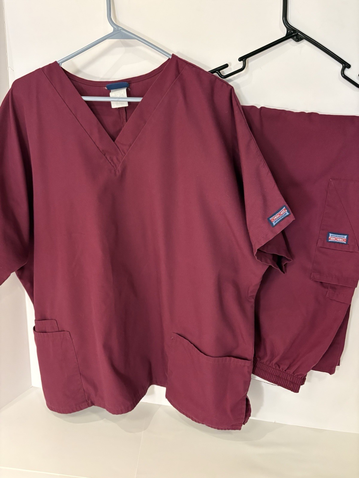 Cherokee Unisex Wine Color Size 2xL Scrub Set