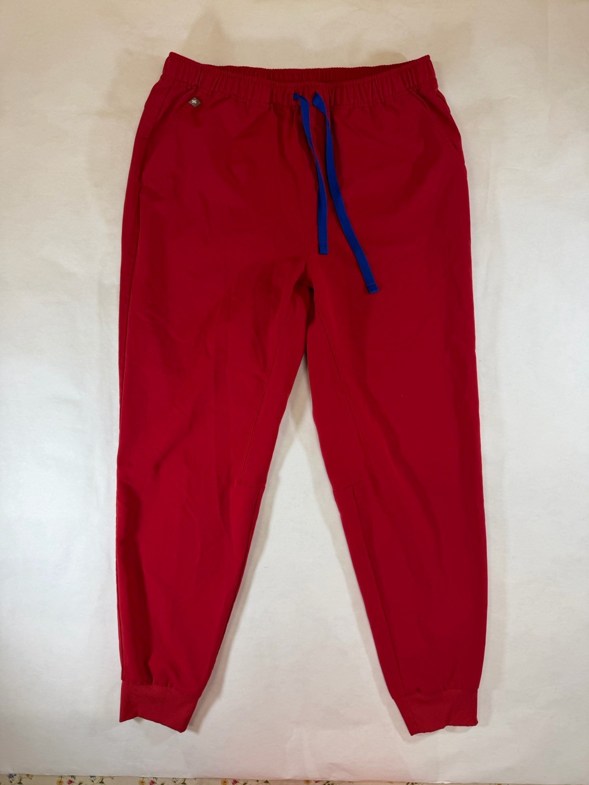 FIGS Tansen Men’s Small Red Mesh Jogger Scrub Pants Medical Uniform Premium Fion