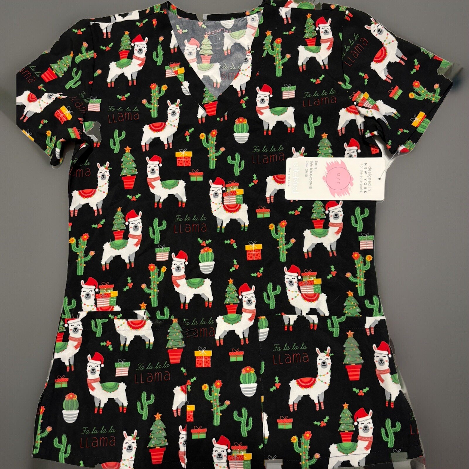 Medium Sz GT Performance Scrub Top, Colorful Llamas On Black Background.