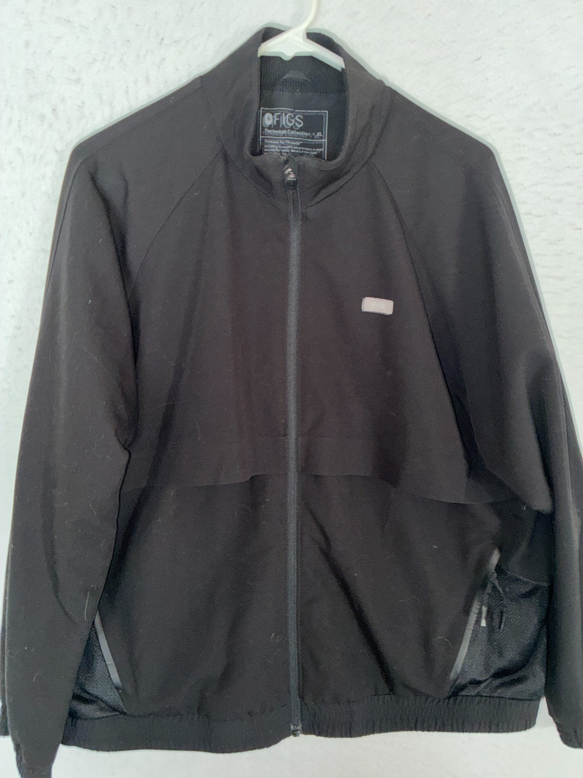 Figs Sydney Performance Scrub Jacket Black XL Technical Collection full Zip Mesh