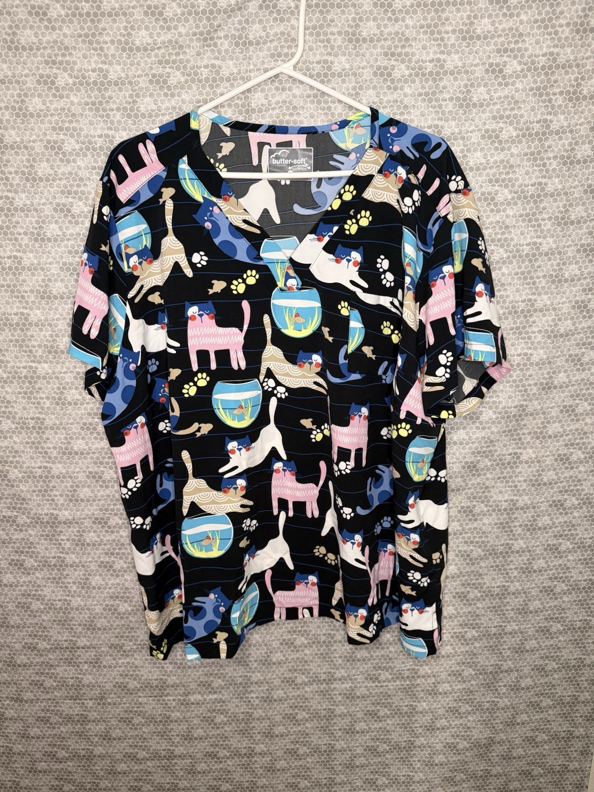Butter-Soft Stretch Scrub Top 3XL Kitty Theme Short Sleeve Medical Uniform