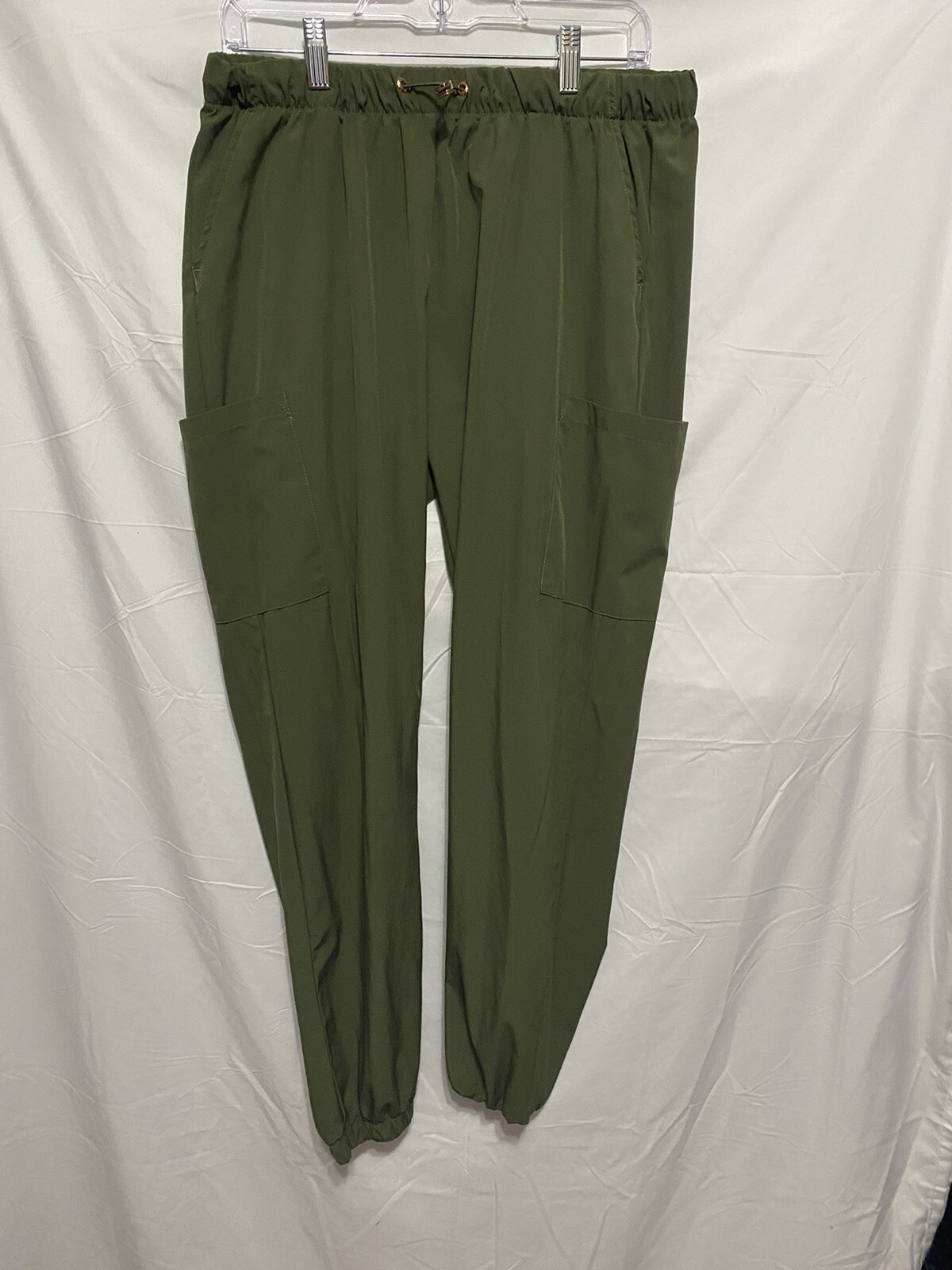 Women Scrubs Size XL GT Performance Jogger Green 4 Way Stretch Wrinkle Resistant
