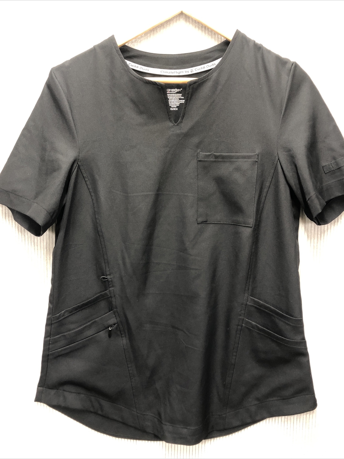 Climate Right Cuddle Duds Scrub Top Size XS Black Multi Pockets V Neck Nurse