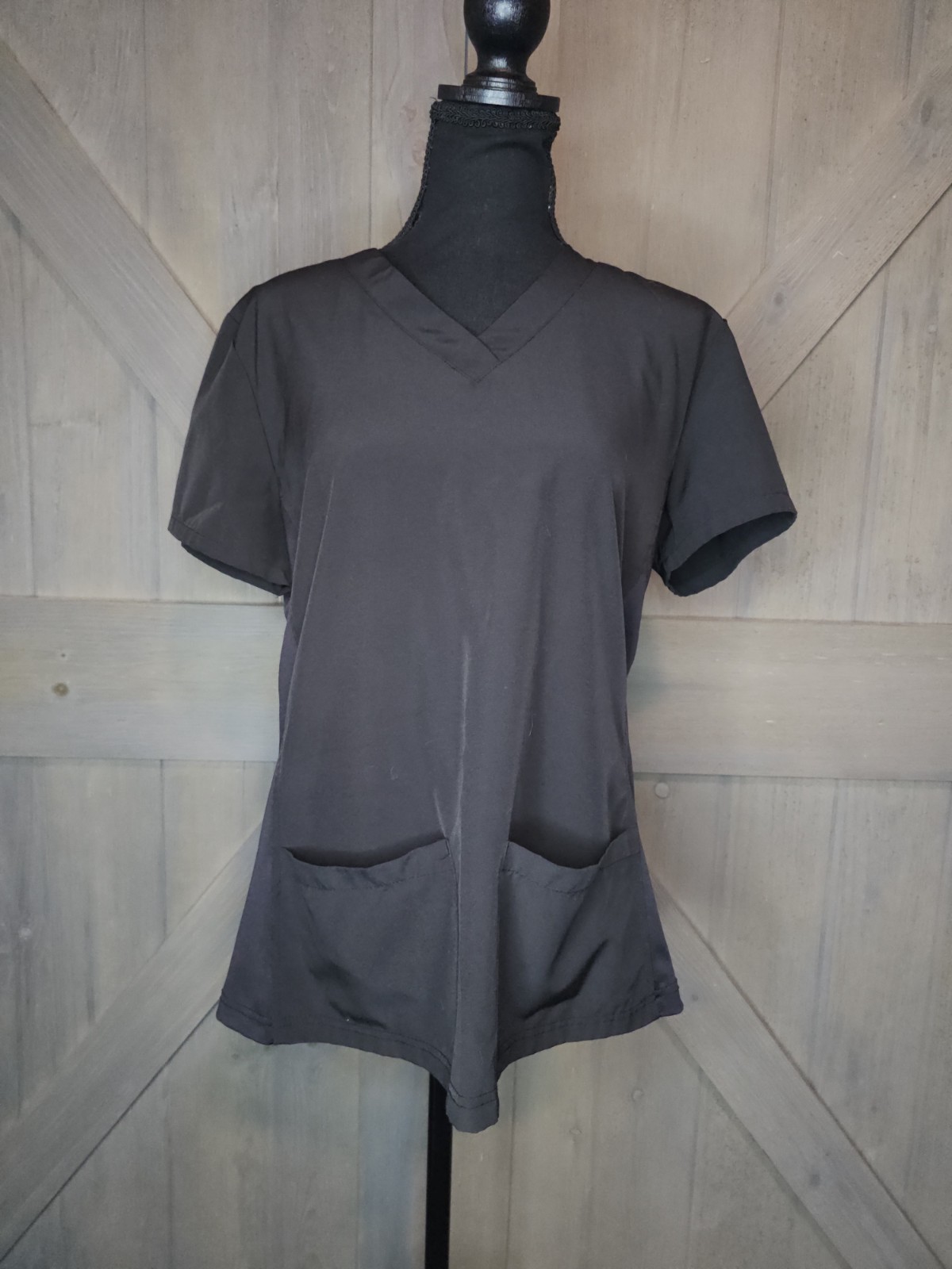 GT Performance Women’s Black Scrub Top Size Medium