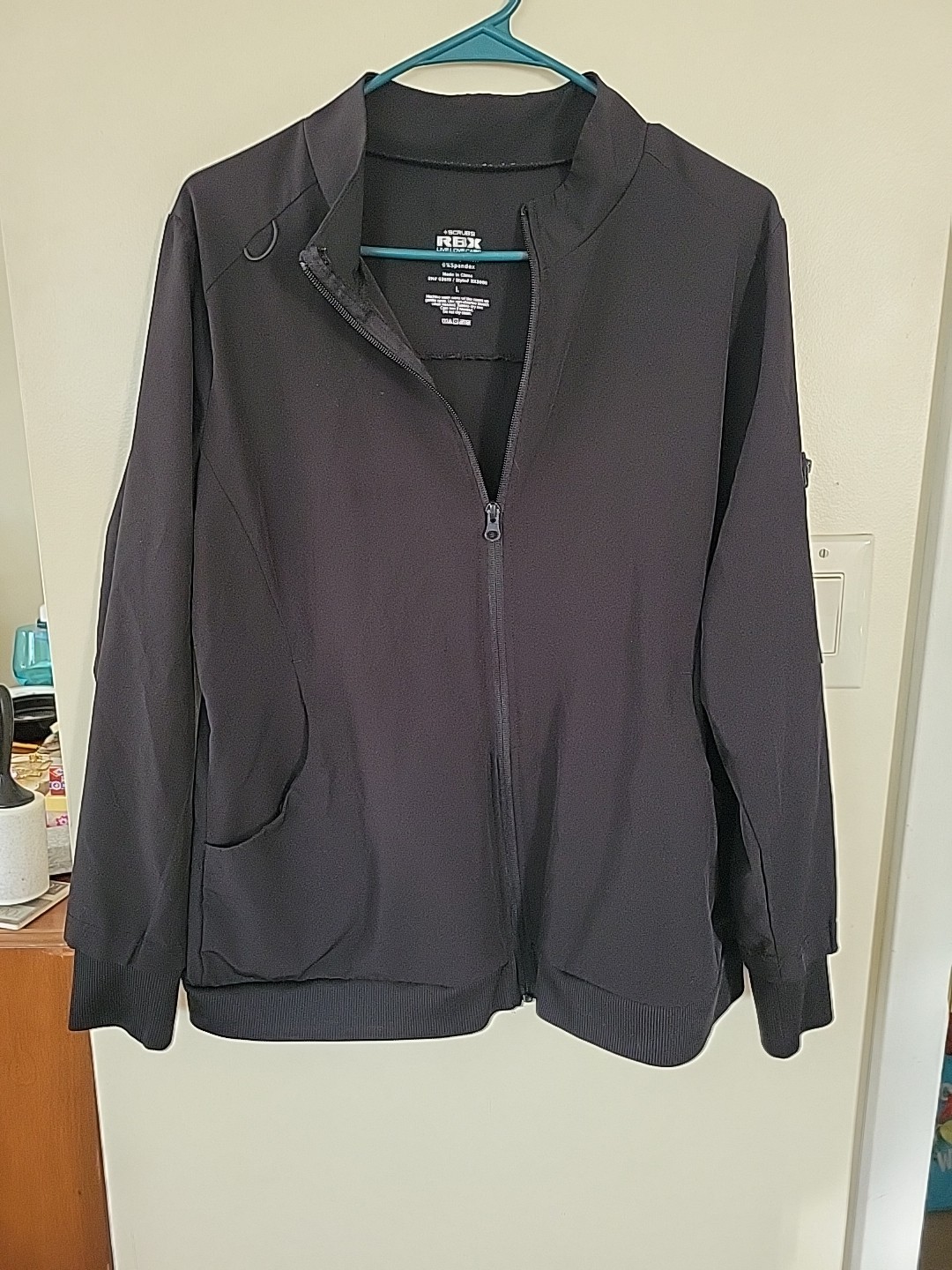 RBX Long Sleeves Scrubs Live Love Care Size Large – Black- Many Pockets