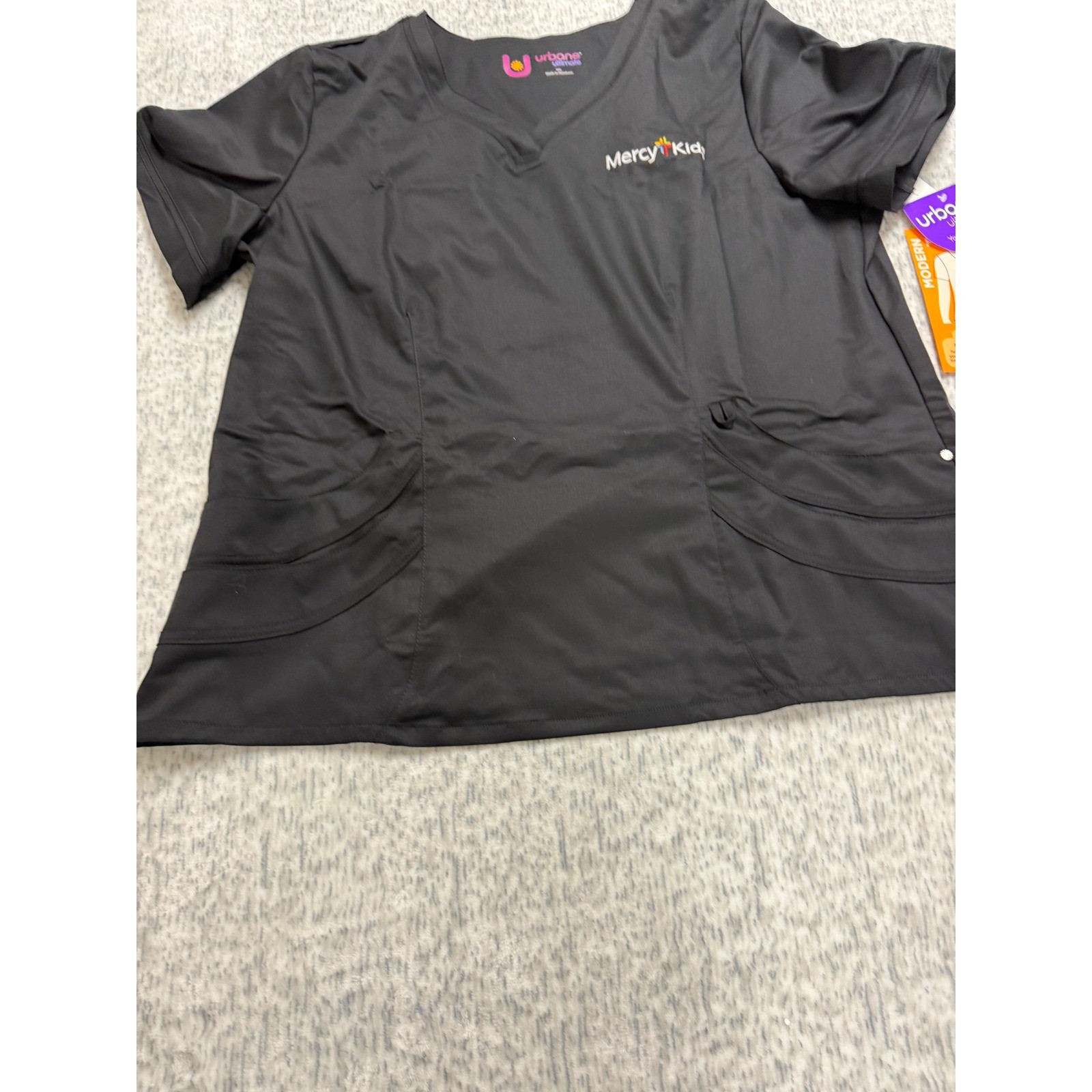 Urbane Ultimate Black Scrub Top XXL Mercy Kids Embroider V-Neck Modern Fit 9550