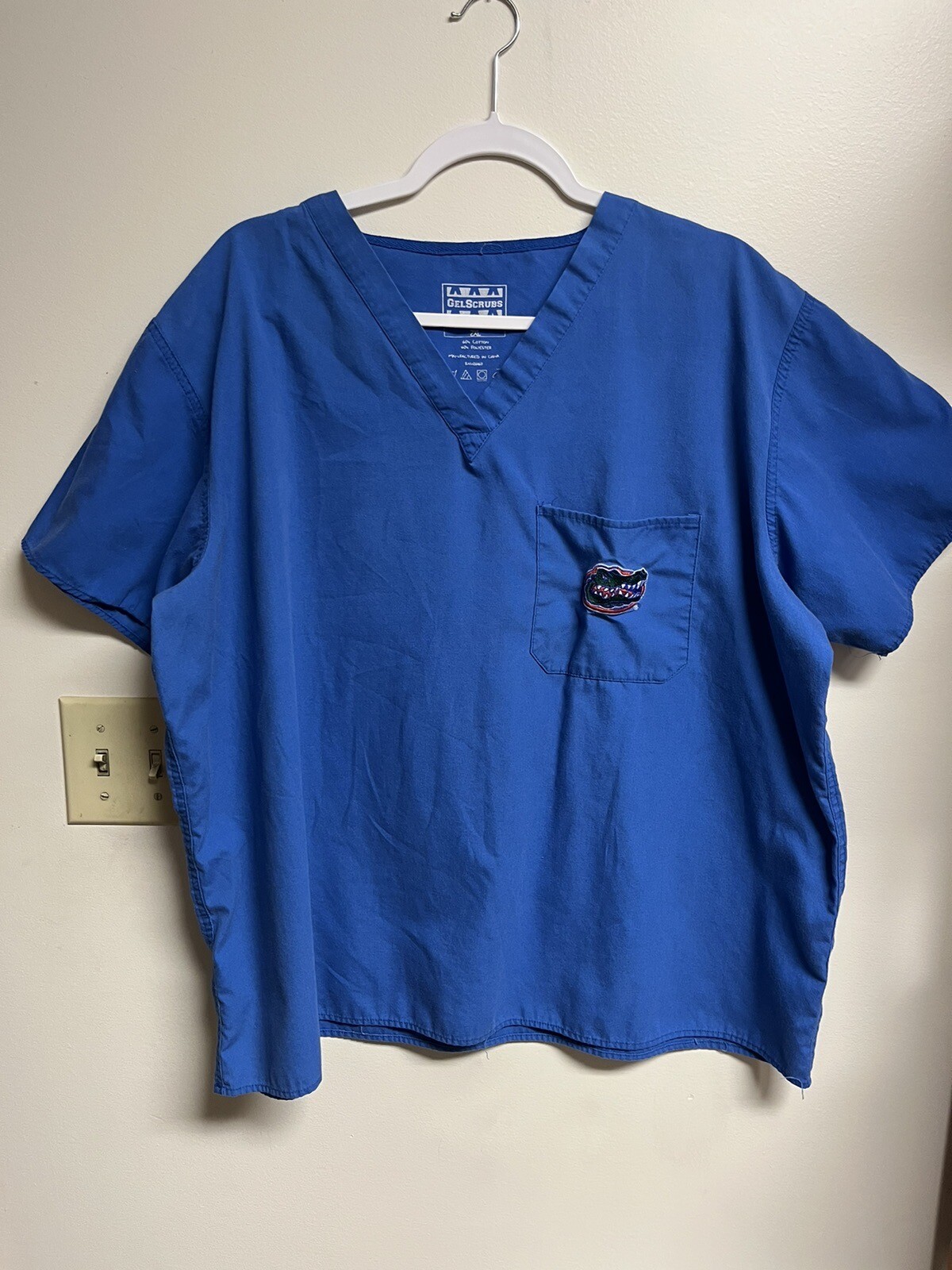 Florida Gators Scrub Top Size 2 XL By Gel Scrubs