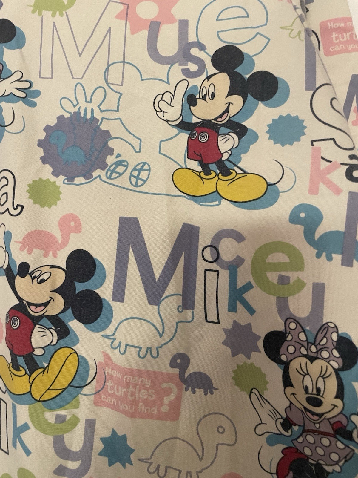 Wonderful World Disney Mickey Minnie Mouse How Many Turtles Scrub Top Sz Small