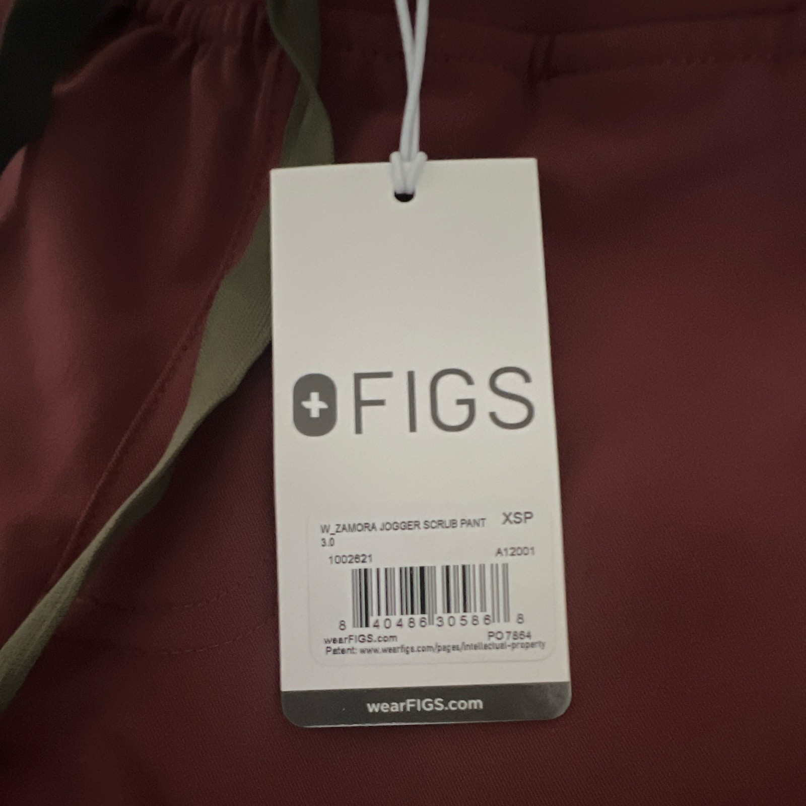 FIGS Women’s Zamora Jogger Scrub Pants XS Petite Burgundy Solid Polyester/Rayon