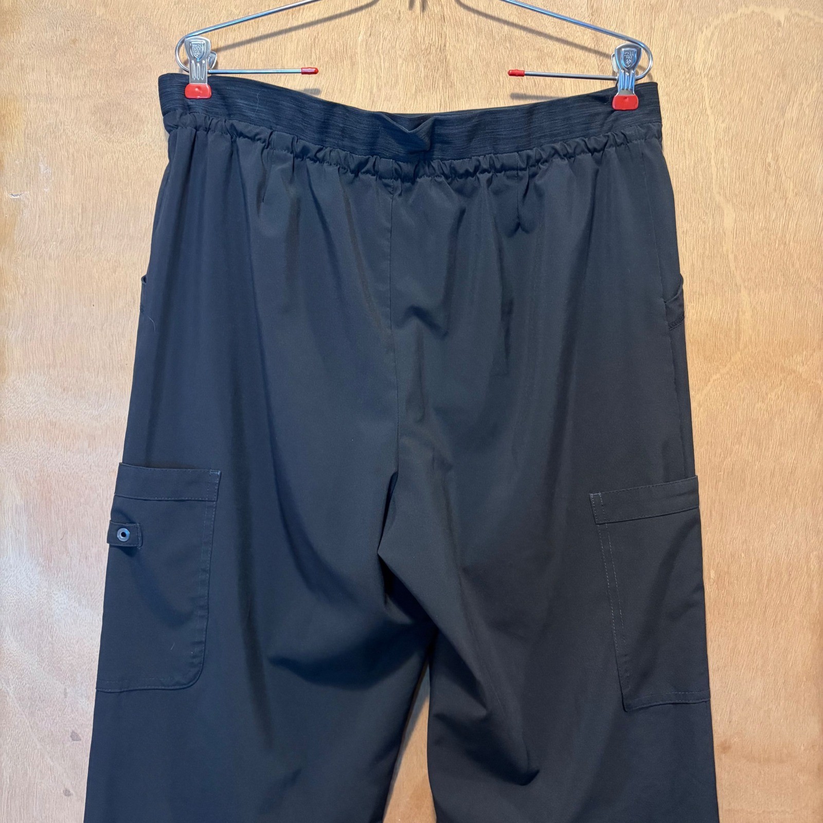 Urbane Performance Scrub Bottoms Women Medium Black Zipper Ankle Cargo Utility