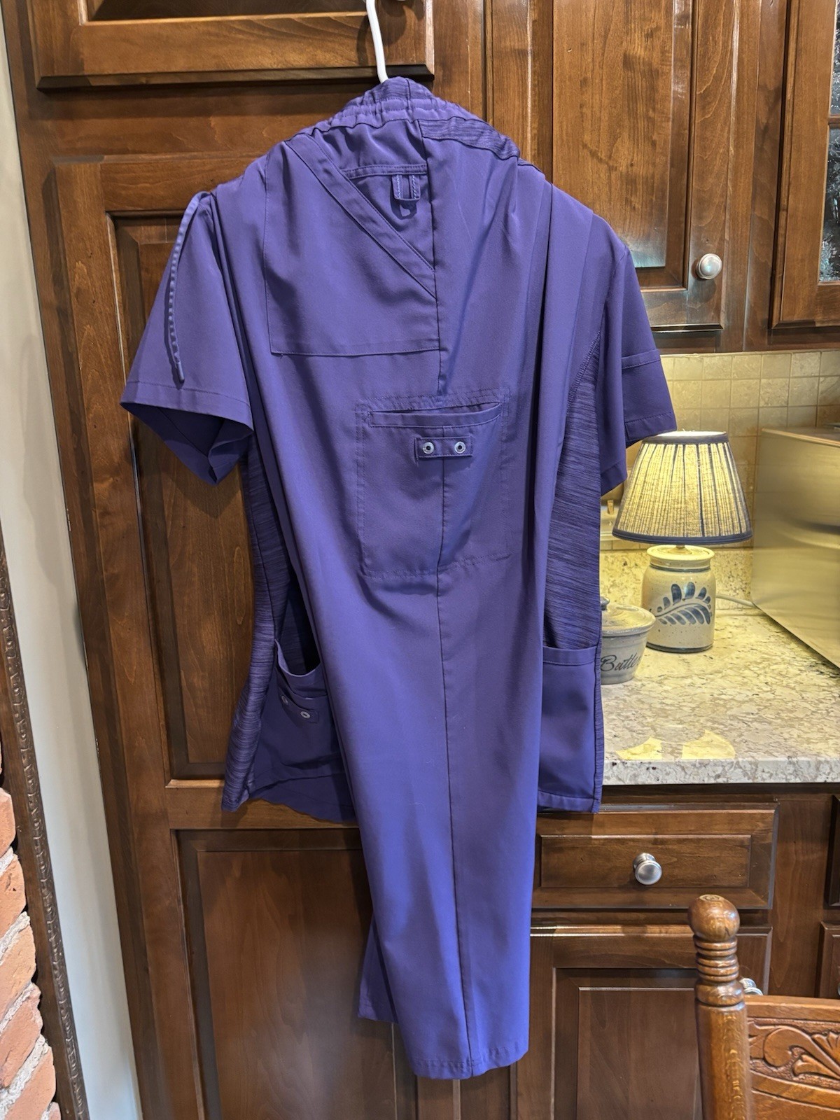 Pre-Owned Urbane Performance Size Large Women’s Scrub Set-Color Purple-Stretch