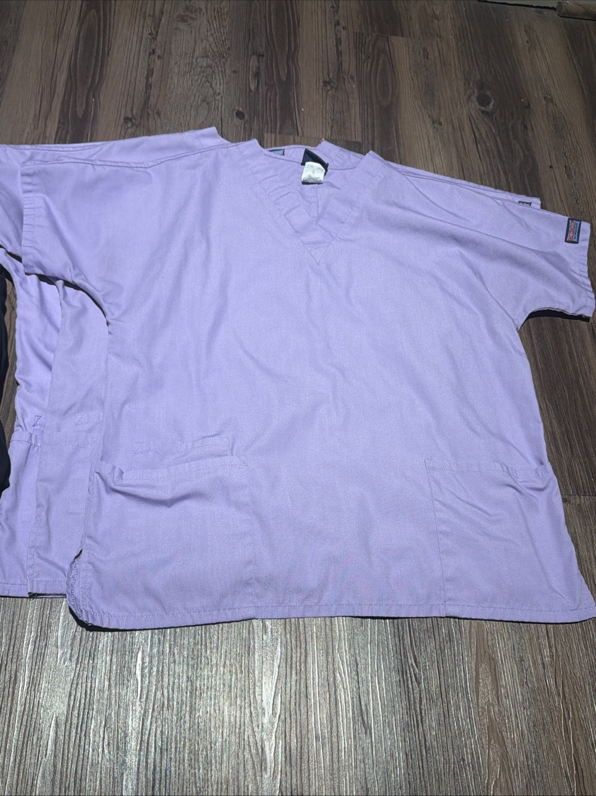 Cherokee Workwear Originals Women’s V-Neck Scrub Top , Style 4700 W/Bottoms M